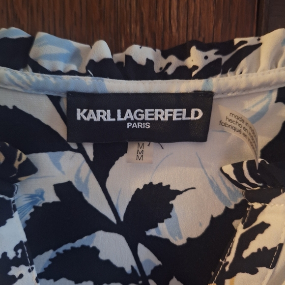 Karl Lagerfeld Paris Short Sleeve Blouse White Blue Black Floral Top Soft Flowy - Picture 3 of 7